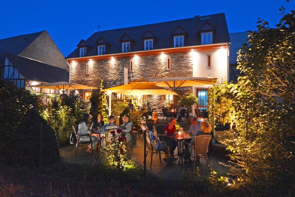 Juffer Flair Restaurant Gästehaus Brauneberg Exterior foto